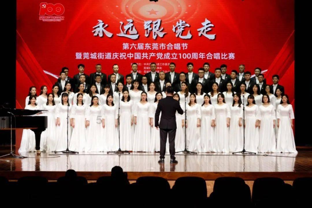 周杰伦的偶像是张学友？？
